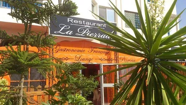 RESTAURANT LA PIERRADE EZZAHRA - TUNIS