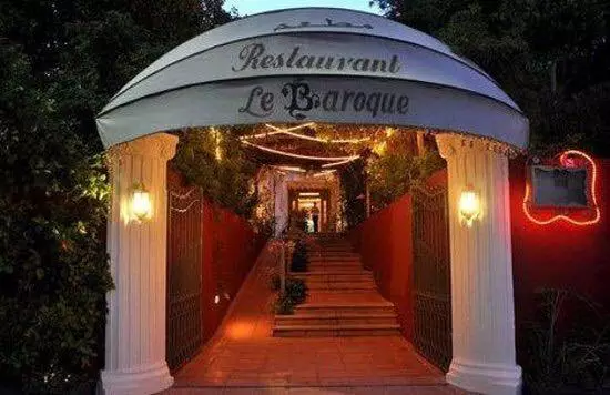 RESTAURANT LE BAROQUE LE MOON CLUB - TUNIS