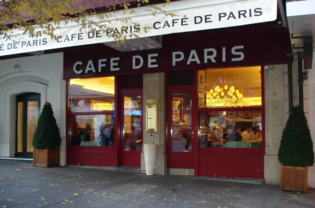 CAFÉ DE PARIS - TUNIS