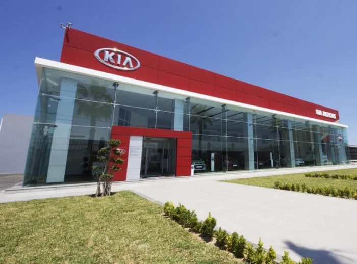 CONCESSIONNAIRE KIA MOTORS - CHARGUIA II ARIANA