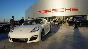 PORSHE CENTRE TUNIS- LA GOULETTE