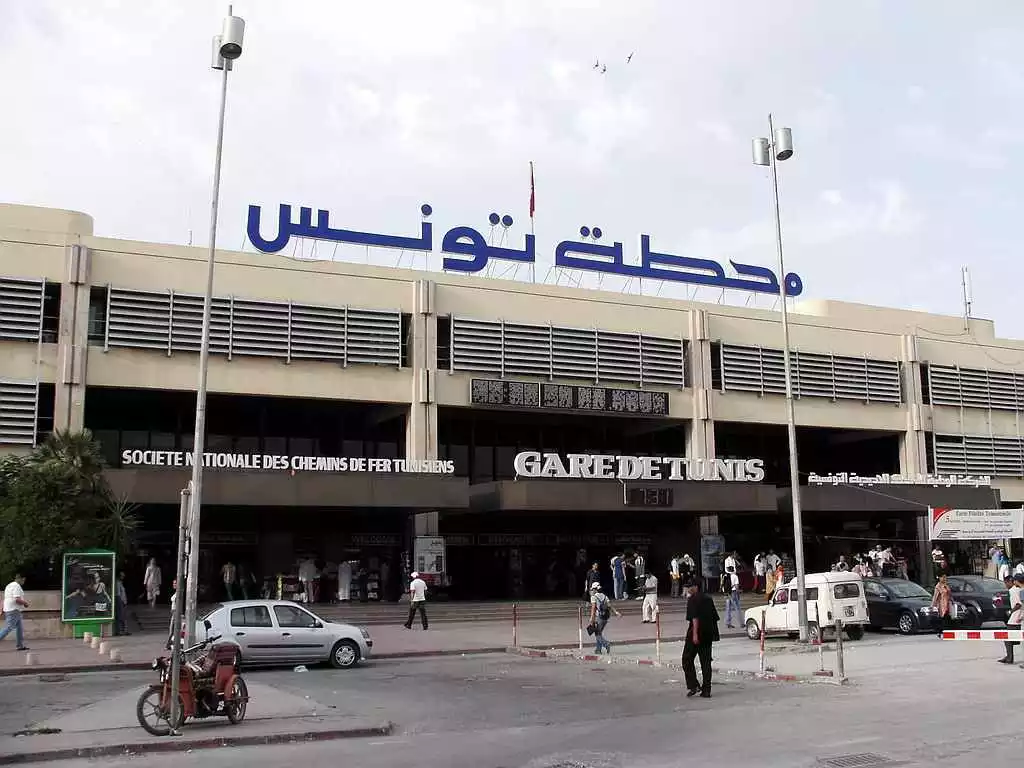 LA GARE DE TUNIS - TUNIS