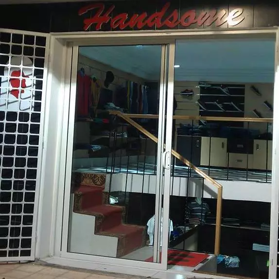 HANDSOME - SOUSSE